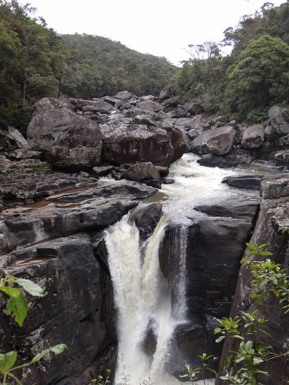 DSC01855.JPG - Waterval bij Ranomafana